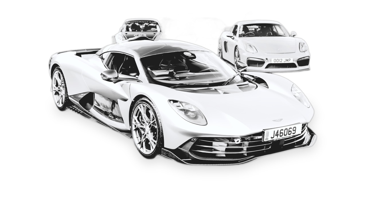 Aston Martin Valhalla (2022)